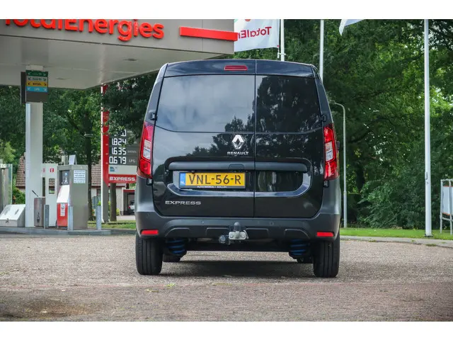 Renault Express 3