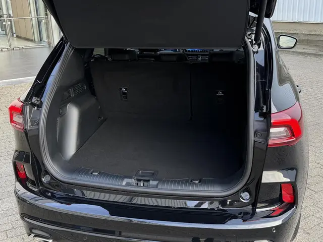 Ford Kuga 2.5 PHEV ST-Line X 2025 Hybride Benzine 43