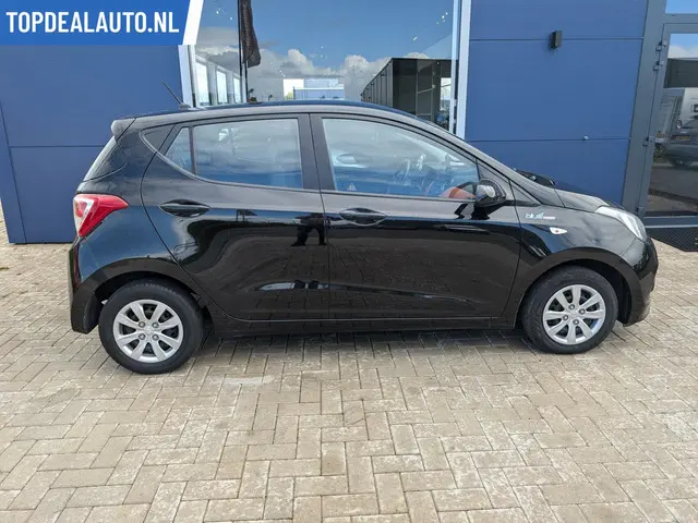 Hyundai i10 1.0i i-Motion Comfort 2015 Benzine 6