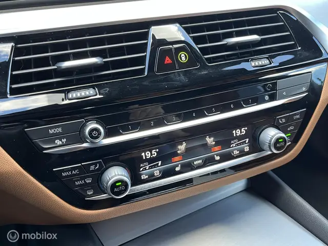 BMW 5 Serie Touring 520d High Executive 2020 Diesel 17
