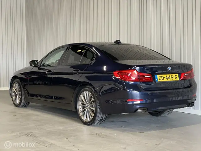 BMW 5 Serie 540i High Executive Edition 2019 Benzine 5