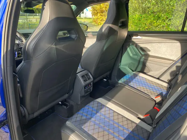 Volkswagen Tiguan R 2.0 TSI 4Motion 2021 Benzine 17