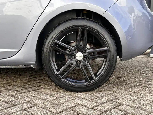 SEAT Ibiza 1.0 EcoTSI FR Connect 2015 Benzine 6