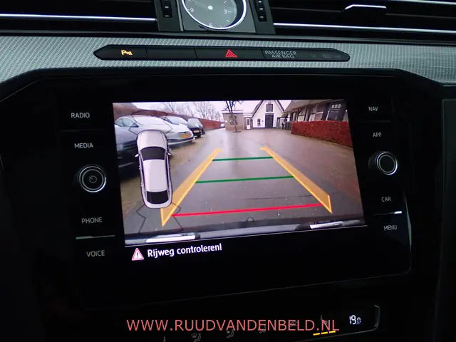 Volkswagen Arteon 2.0TSI R-LINE 2019 Benzine 14