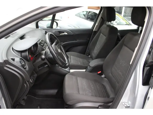 Opel Meriva 1.4 Berlin 2013 Benzine 5