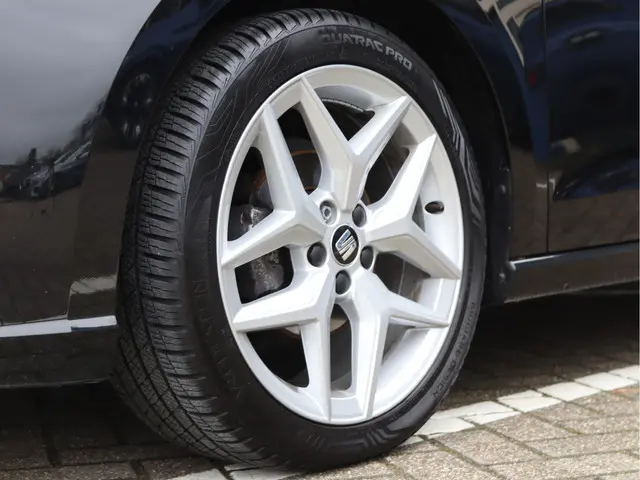 SEAT Ibiza 1.0 TSI FR Business Intense 2019 Benzine 13