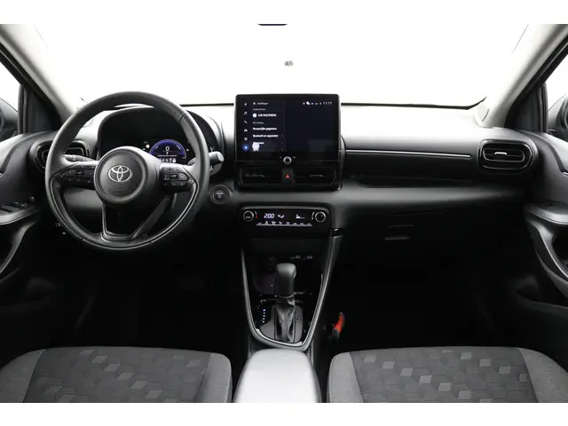 Toyota Yaris 1.5 Hybrid 115 Dynamic 2025 Hybride Benzine 4