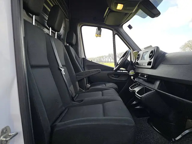 Mercedes-Benz Sprinter 316 2021 Diesel 7