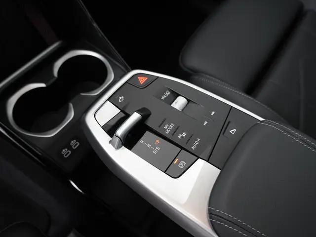 BMW X1 sDrive18i 2025 Benzine 15