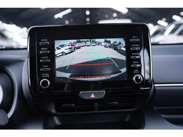 Toyota Yaris 1.5 Hybrid 115 Comfort 2022 Hybride Benzine 54