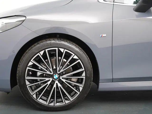 BMW 2 Serie Active Tourer 220i 2024 Benzine 30