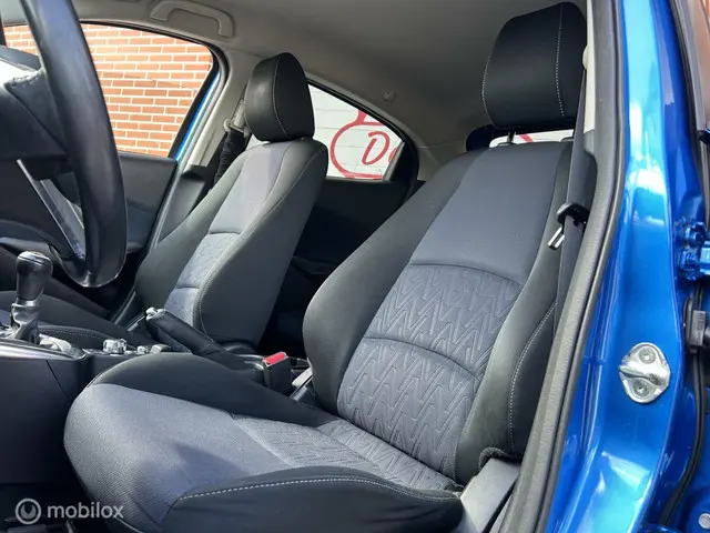 Mazda 2 1.5 Skyactiv-G Intro Edition 2015 Benzine 8