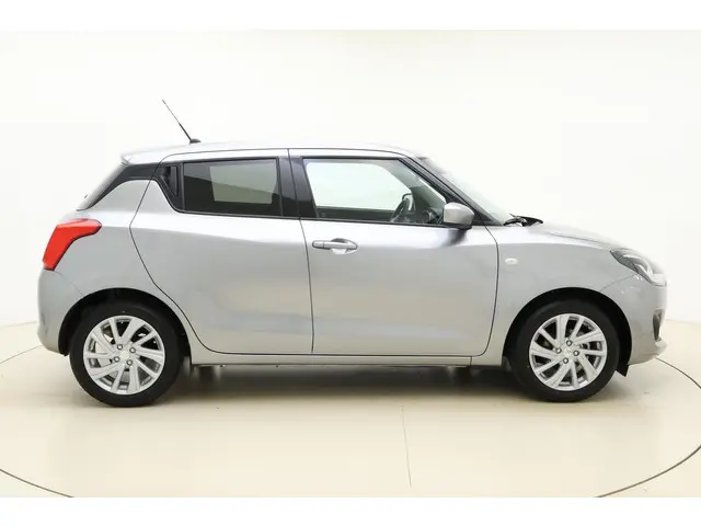 Suzuki Swift 1.2 Select Smart Hybrid 2024 Benzine 9