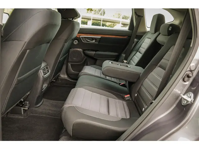 Honda CR-V 2.0i e:HEV ELEGANCE 2019 Hybride Benzine 29