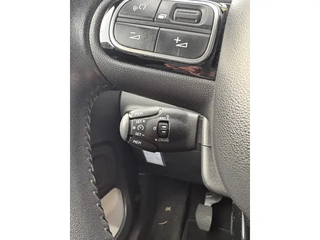 Citroën C3 1.2 PureTech S&S Shine 2017 Benzine 12