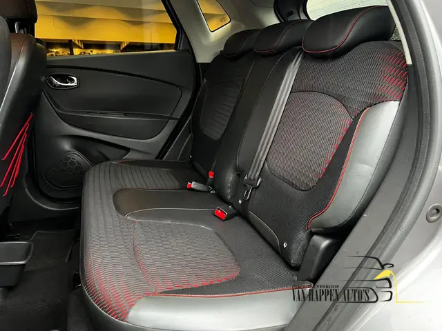 Renault Captur 0.9 TCe Helly Hansen 2015 Benzine 4