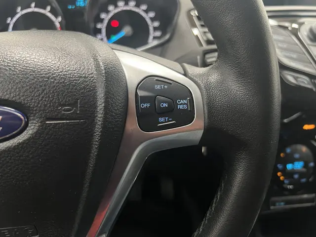 Ford Fiesta 1.0 Titanium 2014 Benzine 17