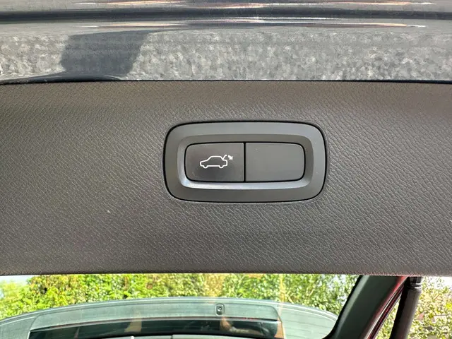 Volvo XC90 7-ZIT | INSCRIPTION | BENZ+ELEK | BOSE 2018 Benzine 16