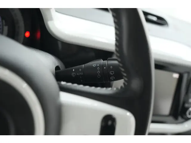 Renault Twingo 1.0 SCe Intens 2017 Benzine 32