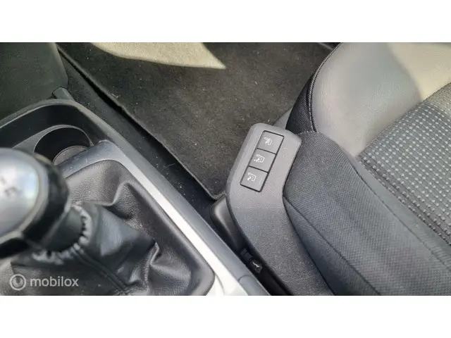 Citroën C4 Picasso 1.6 VTi Intensive 2014 Benzine 13