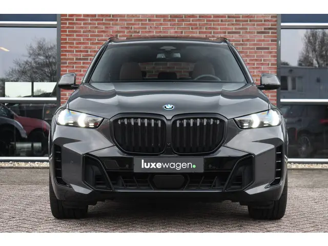 BMW X5 xDrive50e M-Sport Pro 2024 Hybride Benzine 7
