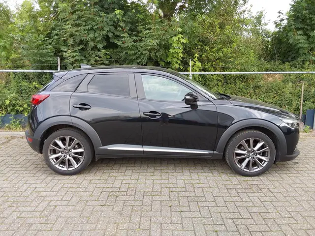Mazda CX-3 2.0 SkyActiv-G 120 GT-Luxury 2018 Benzine 4