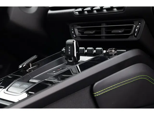 Porsche 911 T | Rubystar Neo 2023 Benzine 23