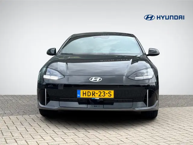 Hyundai IONIQ 6 Connect 77.4 kWh 2025 Elektrisch 2