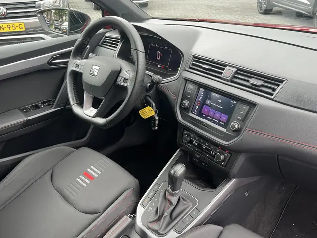 SEAT Arona 1.0 TSi DSG FR Business Intense 2021 Benzine 11