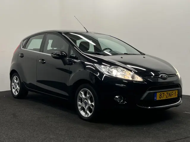 Ford Fiesta 1.25 Titanium 2013 Benzine 28
