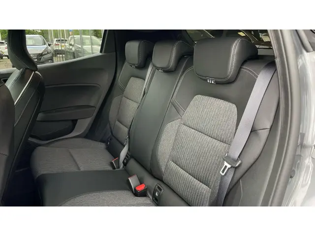 Mitsubishi Colt 1.0T MT Instyle 2025 Benzine 4