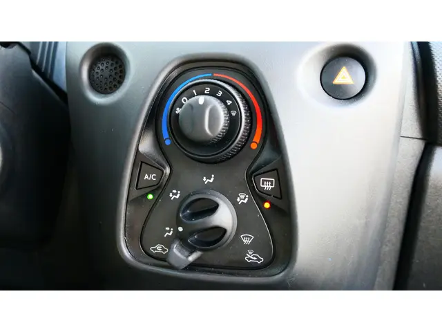 Toyota Aygo 1.0 VVT-i x-fun 2018 Benzine 16