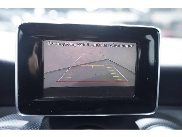 Mercedes-Benz A-Klasse 180 Prestige 2015 Benzine 28