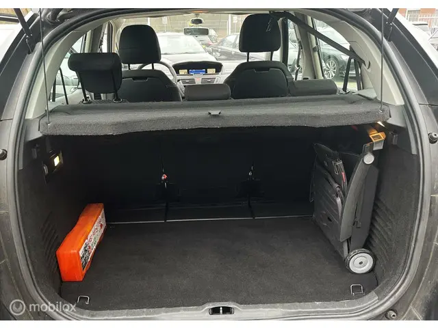Citroën C4 Picasso 1.6 VTi Ligne Business 2013 Benzine 15