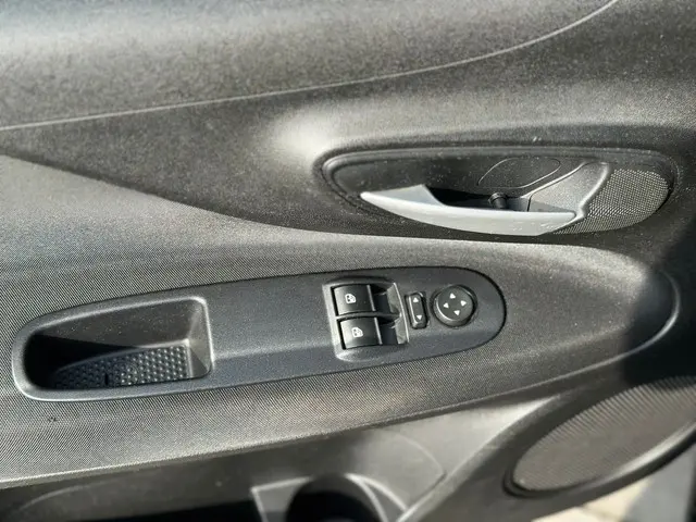 Fiat Punto Evo 0.9 TwinAir Lounge 2016 Benzine 25