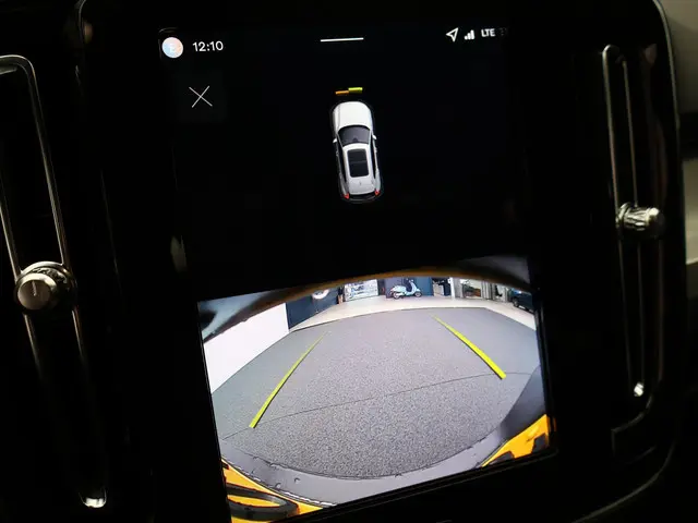 Volvo XC40 B4 197PK Plus Dark 2025 Benzine 11