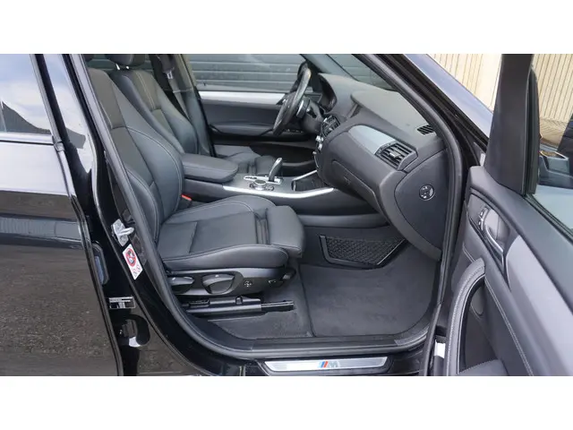 BMW X3 xDrive 20i 184pk M-Sport 2017 Benzine 10