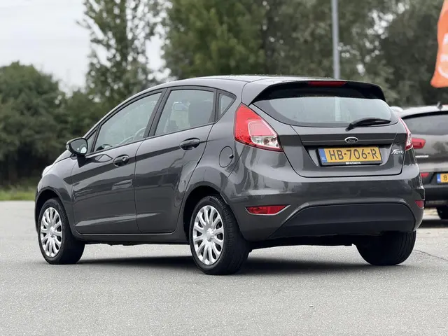 Ford Fiesta 1.0 Style 2015 Benzine 4