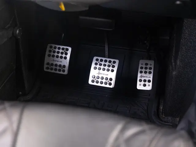 Land Rover Defender 2.2 D Soft Top 90" E 2014 Diesel 43