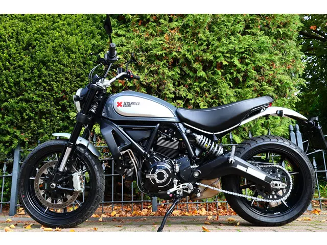 Ducati Scrambler 800 ICON ABS 2019 Benzine 4