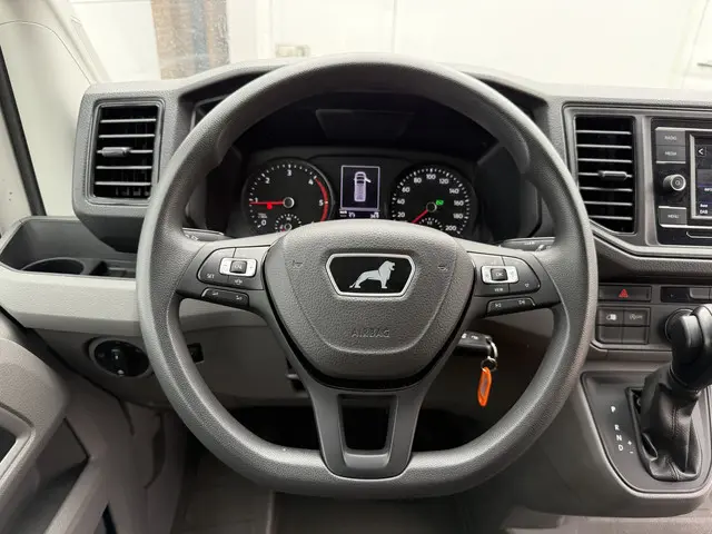 MAN TGE 3.140 2.0 TDI 2023 Diesel 17
