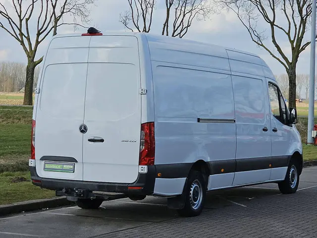 Mercedes-Benz Sprinter 316 2021 Diesel 3