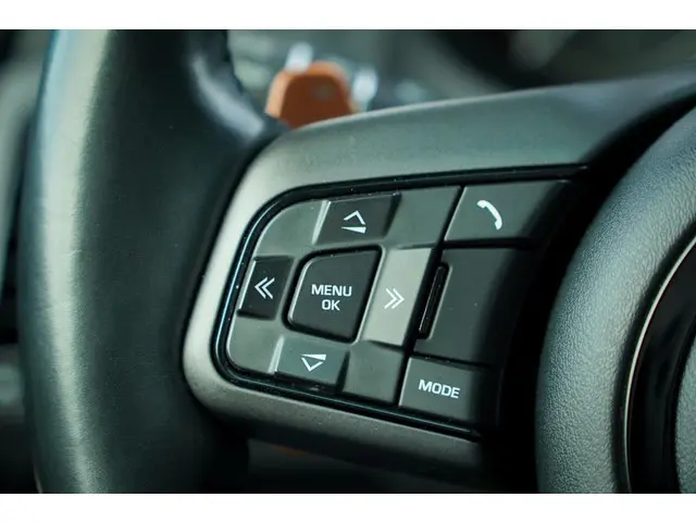 Jaguar F-Type 3.0 V6 Coupé 2016 Benzine 36