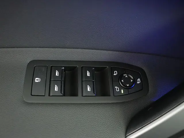 BMW iX xDrive40 2025 Elektrisch 21