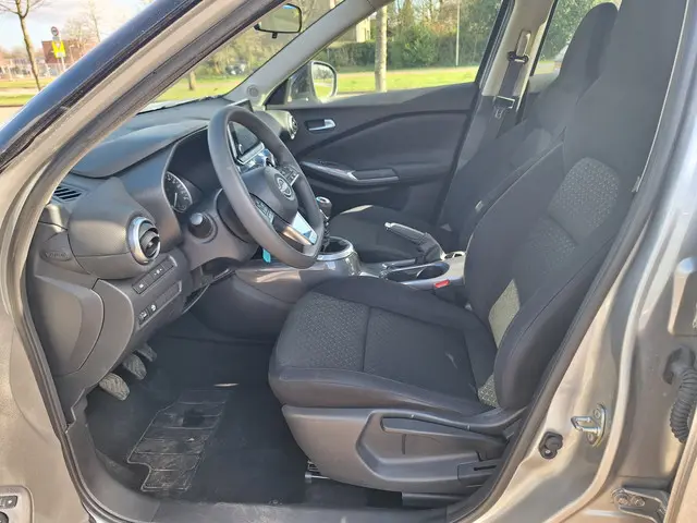 Nissan Juke 1.0 DIG-T Acenta 2023 Benzine 10