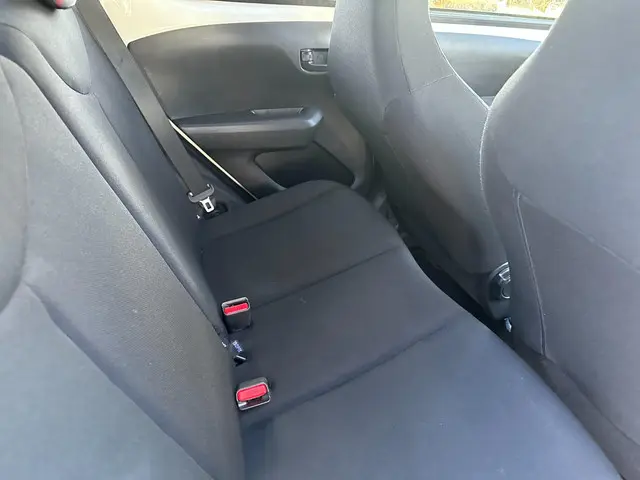 Peugeot 108 1.0 e-VTi Active NAP/AIRCO 2015 Benzine 18