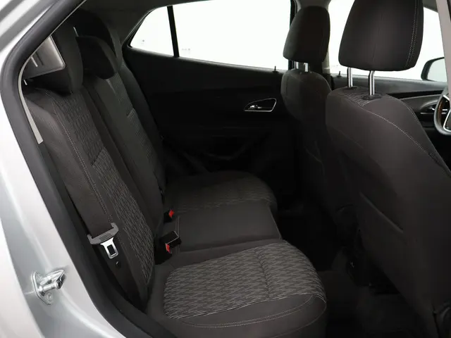 Opel Mokka 1.6 COSMO + TREKHAAK 2013 Benzine 9