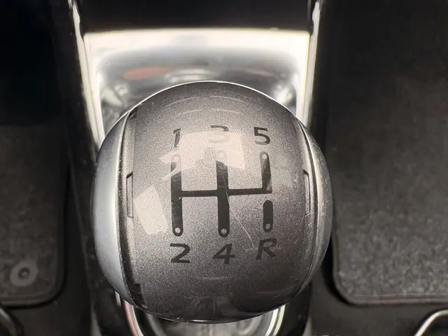 DS DS 3 1.2 PureTech So Chic 2016 Benzine 21