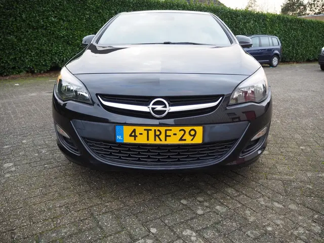Opel Astra 1.4 Turbo Berlin 2014 Benzine 6