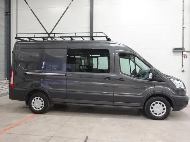 Ford Transit 130pk L3H2 Dubbele Cabine 2018 Diesel 7